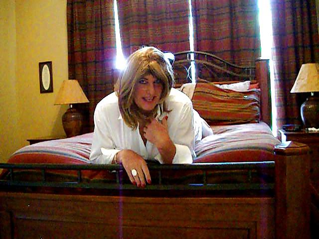 21P What a nasty tranny tease