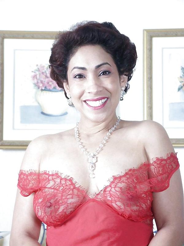 15P Stunning latin milf goddess 