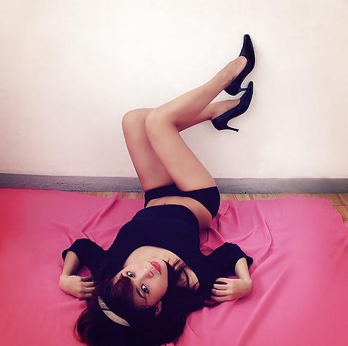 25P Legs & Feet