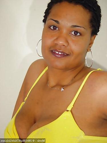 16P Stunning ebony goddess mystic