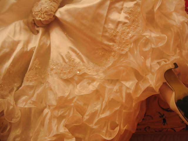 20P Sissy bride new play