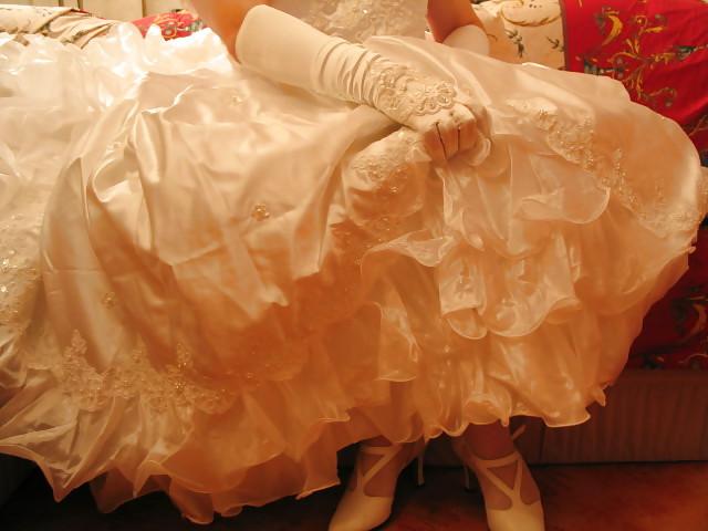 20P Sissy bride new play