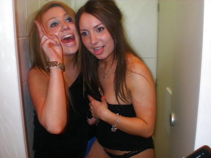 25P Facebook teens on toilet