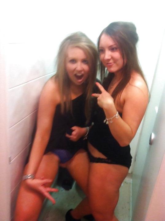 25P Facebook teens on toilet