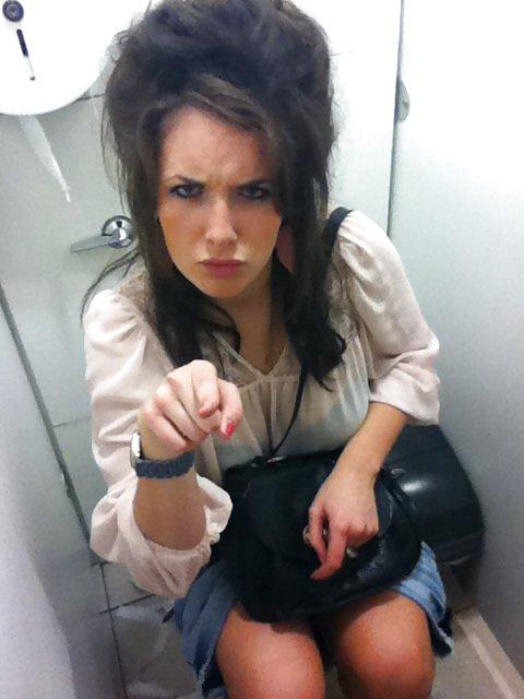 25P Facebook teens on toilet