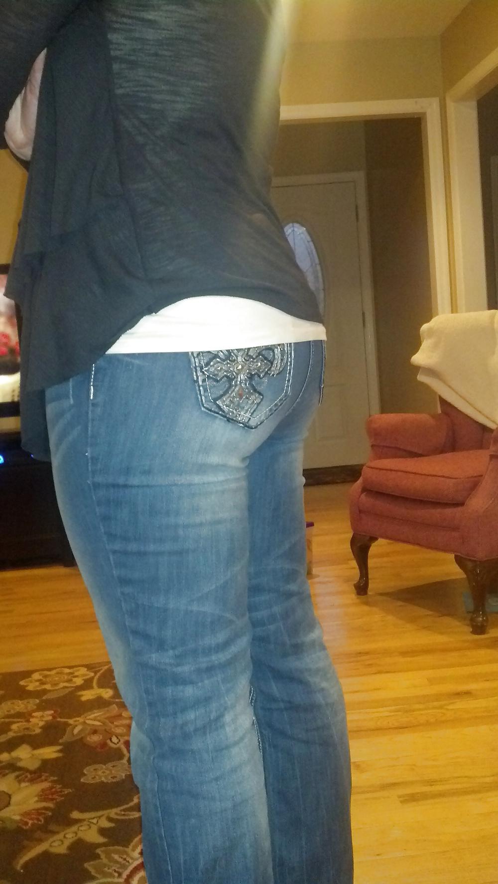 5P More tits, wanting your jizz!