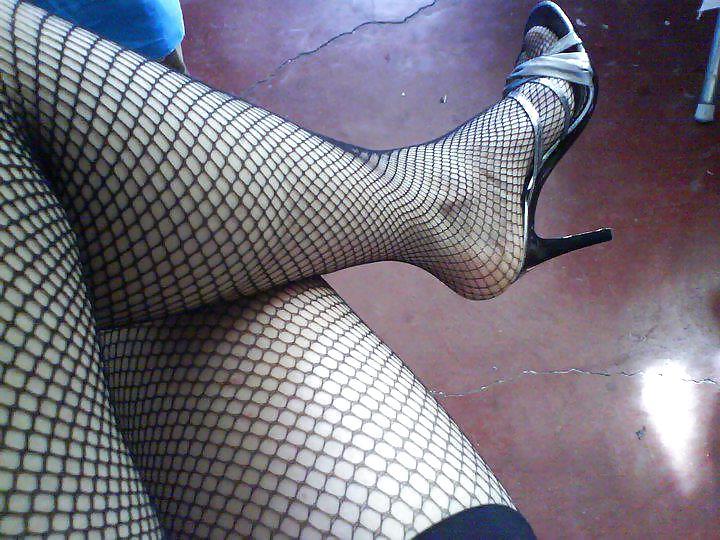 25P Persian hot feet