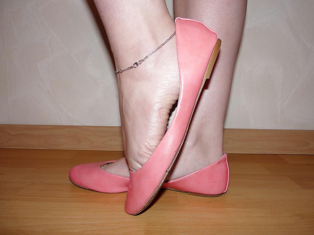 13P Wifes high heels shoes flats ballerinas feet nailpolish 2