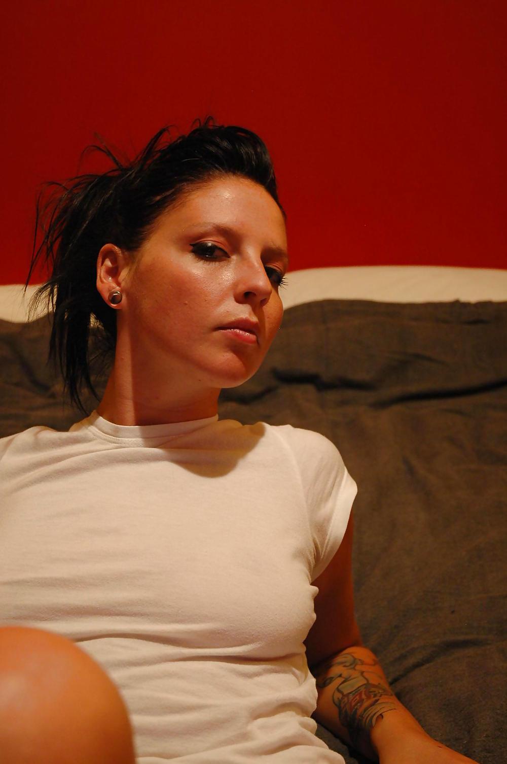 25P Stolen Pics - Brunette in Holidays Part 3