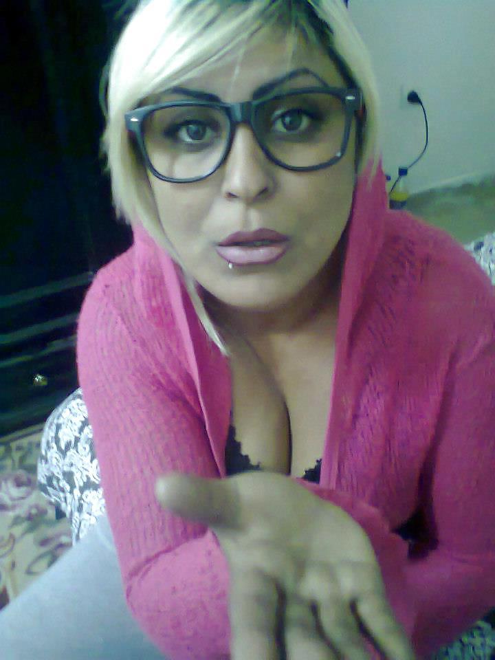 25P Tunisian Bitch