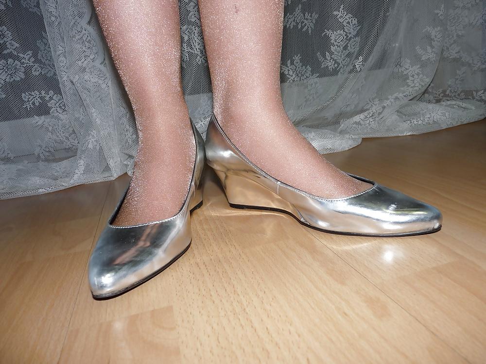 8P Wifes silver wedges heels shoes flats ballerinas feet 