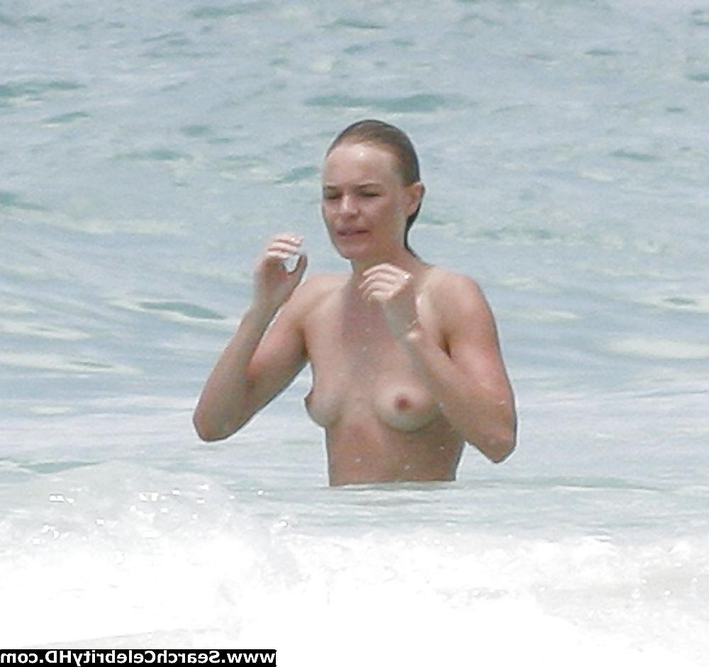 24P Kate Bosworth - Topless Bikini Candids in Cancun