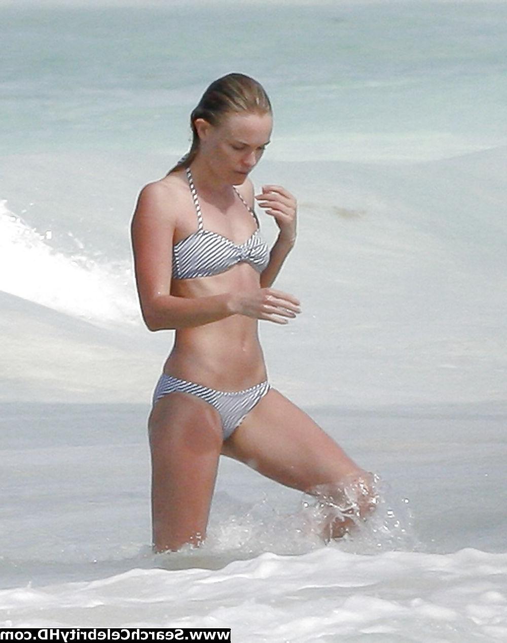 24P Kate Bosworth - Topless Bikini Candids in Cancun