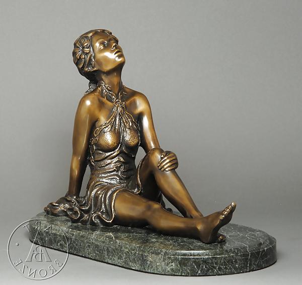 25P Art Deco Statuettes 2 - Female Bronzes