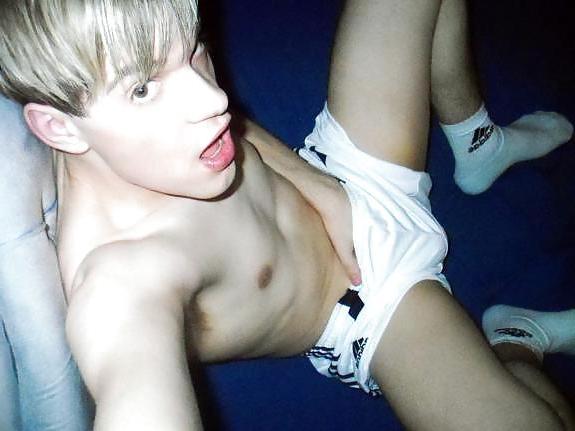 10P Sweet Cute Boys Big Cocks 
