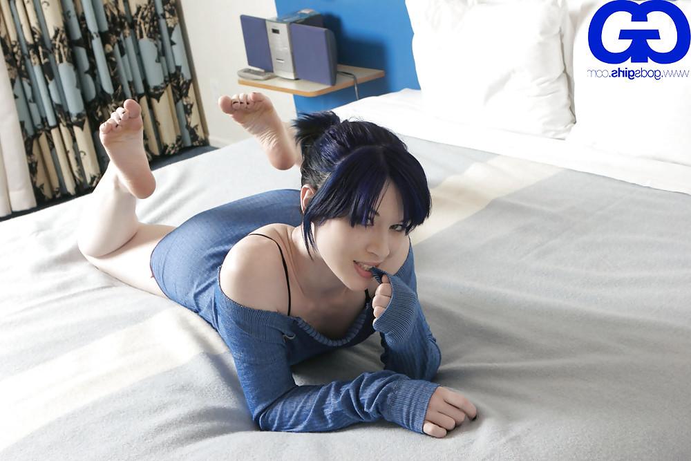 23P Stoya Feet