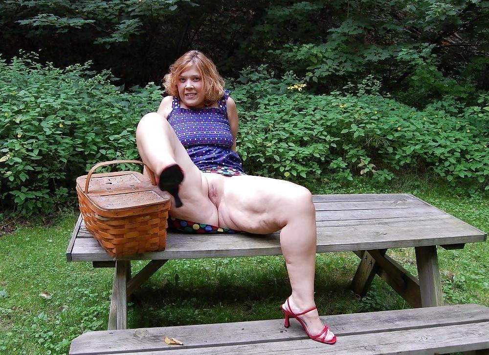 25P Random chubby amateurs 44