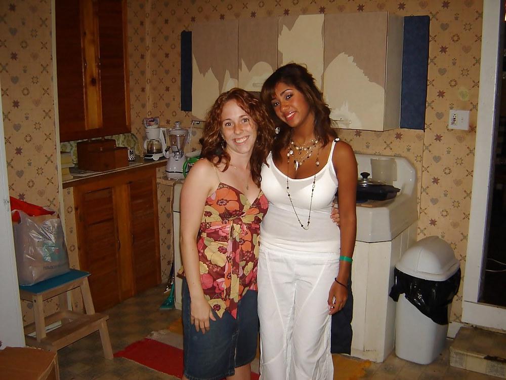 25P Busty Goddess Deepa