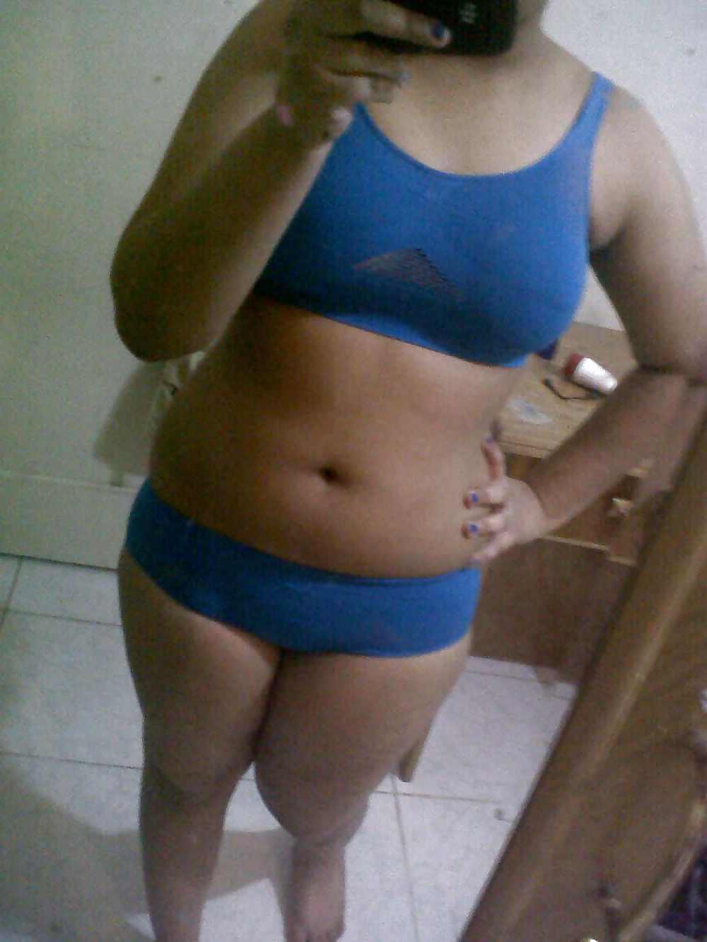 25P HAIRY TEEN BITCH FROM EGYPT
