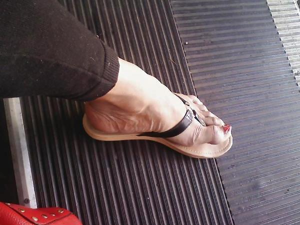12P J-Girl's Feet