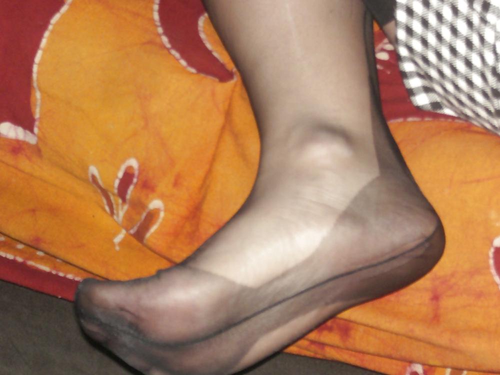 16P My feet my legs and my seamed stockings part 1