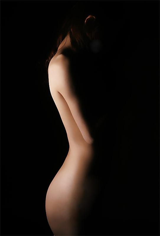 21P The Beauty of Female Art