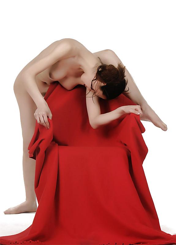 21P The Beauty of Female Art