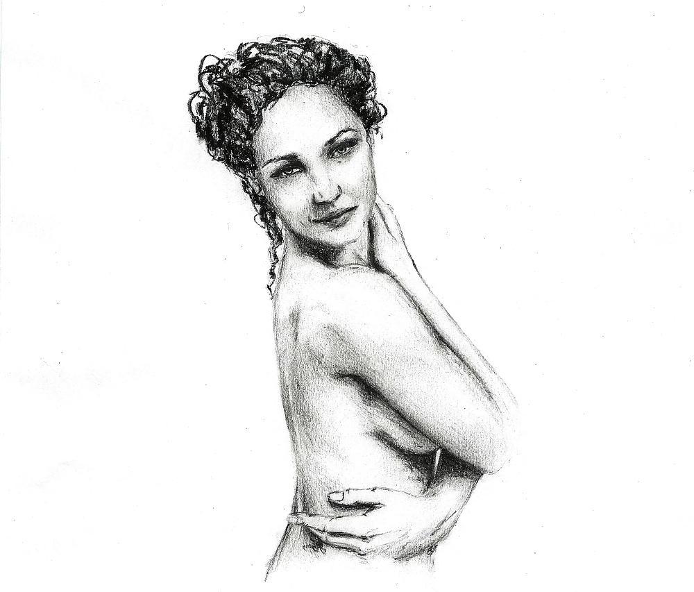 25P Artistic nudes