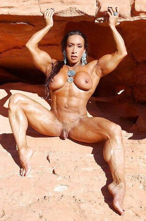 25P Nude Female Muscle & Fitness Part 3