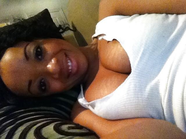 15P Cute and Freaky Black Amateur!!!