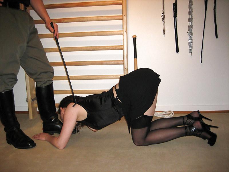 24P Licking the feet and shoes 2