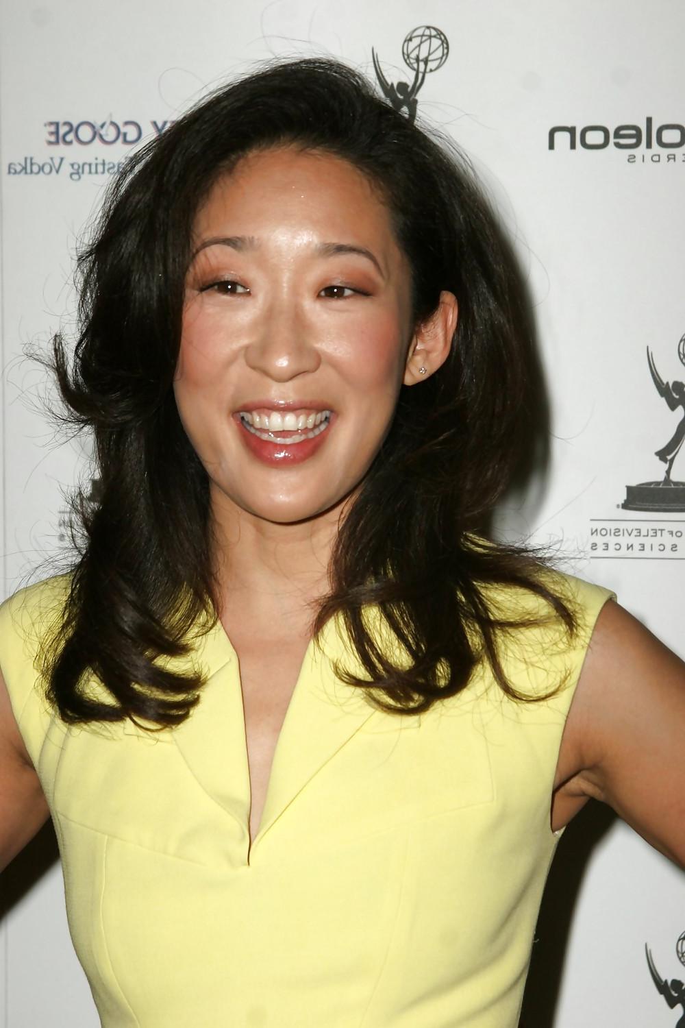 25P Sandra Oh topless and sexy pics