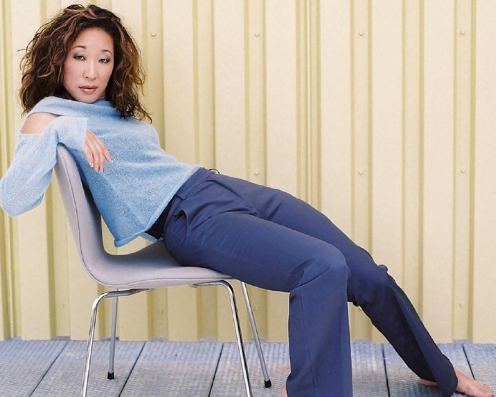 25P Sandra Oh topless and sexy pics