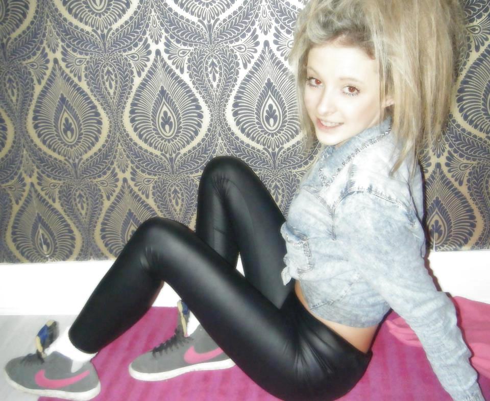20P British Teens Chav Bait