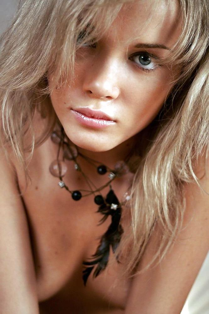 16P Cute blonde