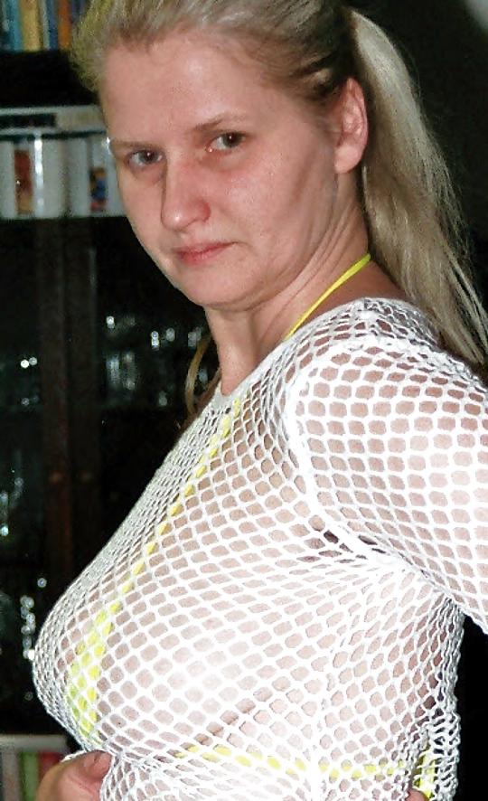 12P ASLUT - Bitch Nice Tits In Yellow Bikini & White Netshirt 4