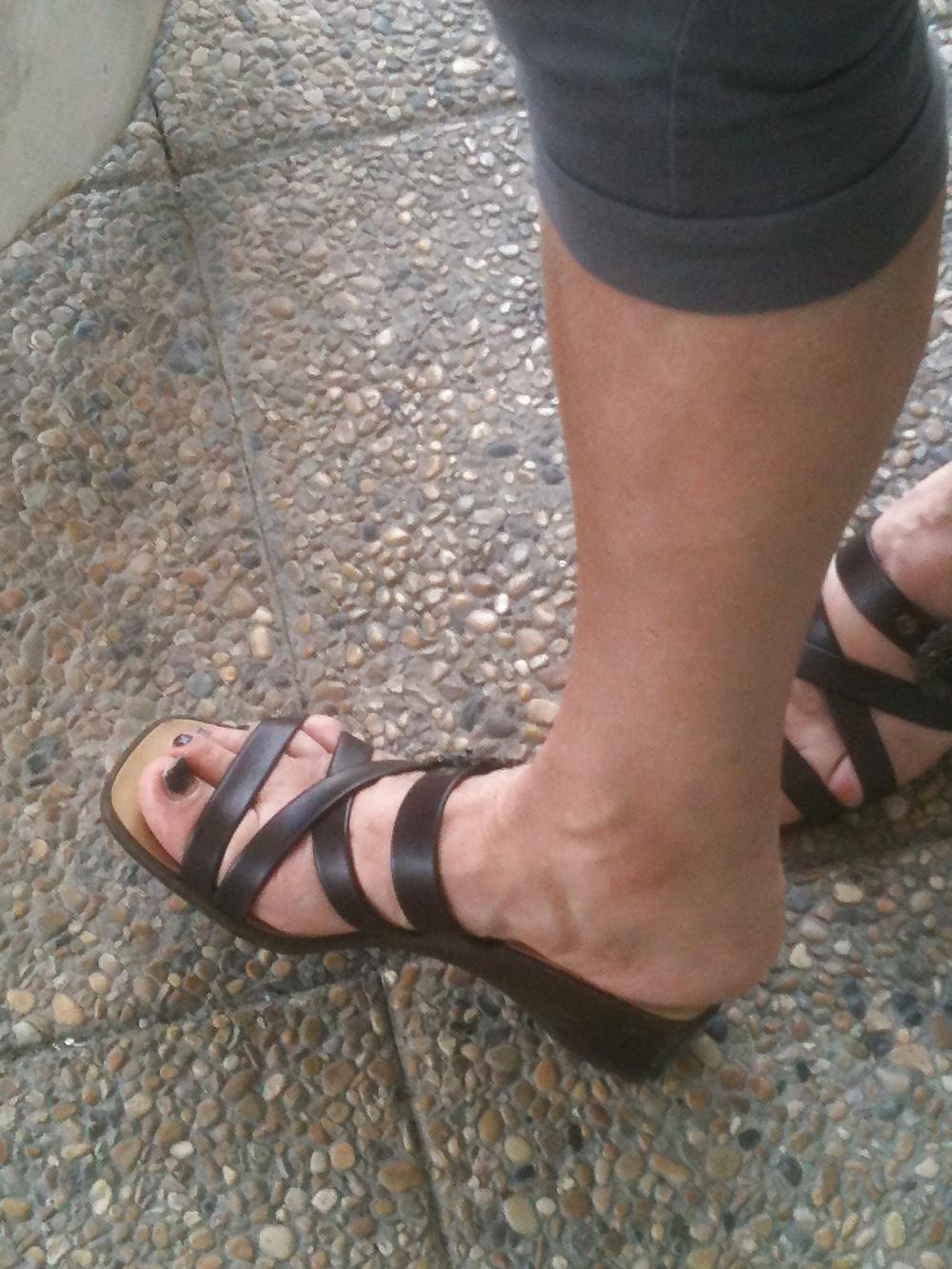 21P French Mom's Feet 2