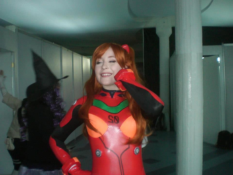 20P Tight cosplay bitch