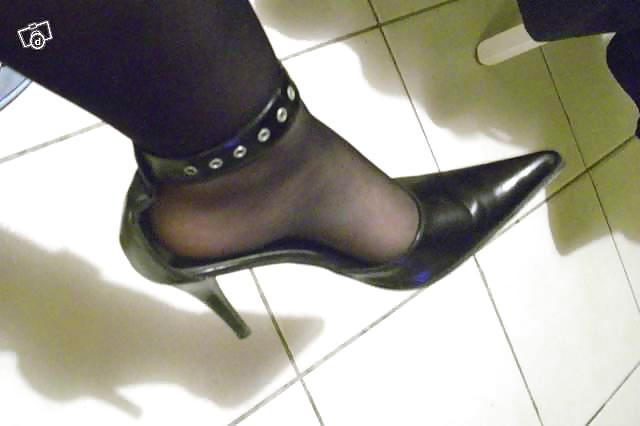 25P Persian hot feet 2