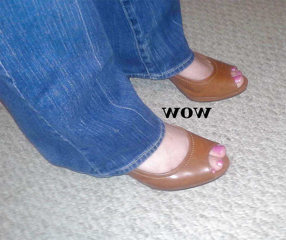 25P Persian hot feet 2