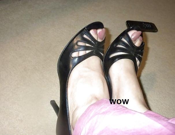 25P Persian hot feet 2