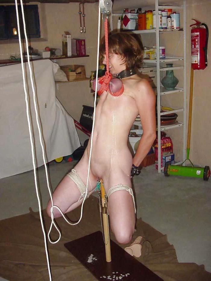 25P Slave Punishment