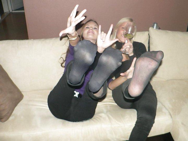 23P Nylon Feet