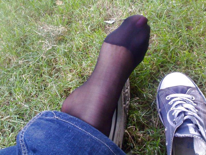 23P Nylon Feet
