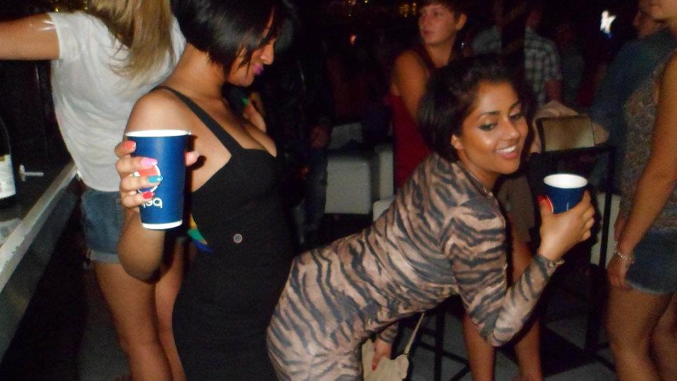 25P Sexy british indian & paki sluts