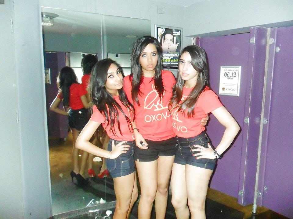 25P Sexy british indian & paki sluts