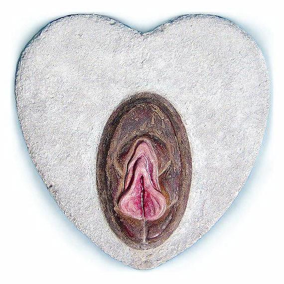 25P Gender Art 2 - Vulva (2)