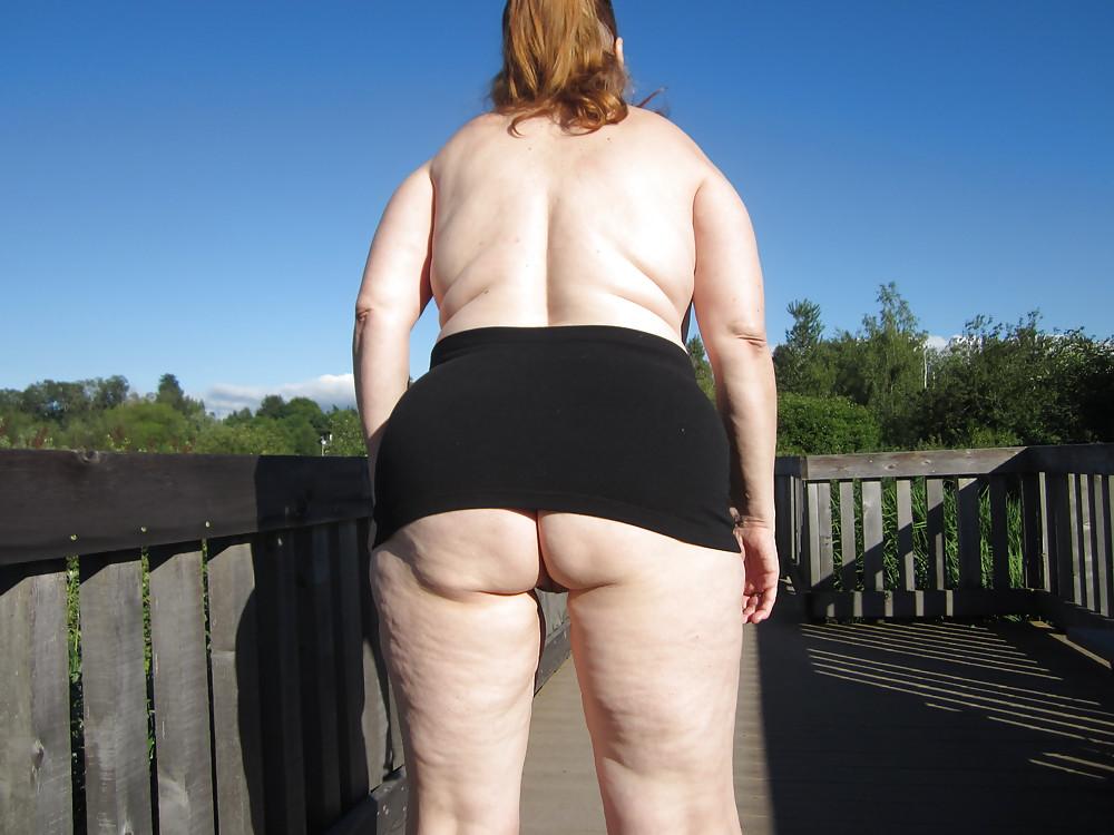 21P Topless walk