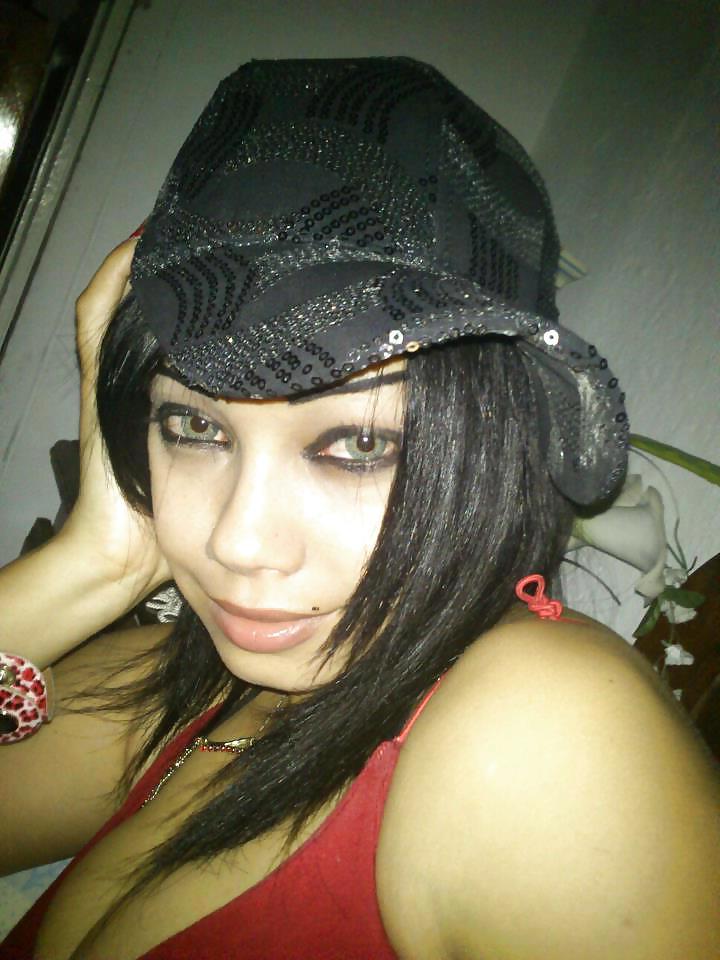 23P Tunisian Girl (mature and teen bitch)