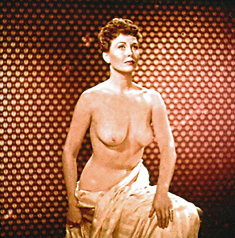 6P Hazel court Vintage british actress.